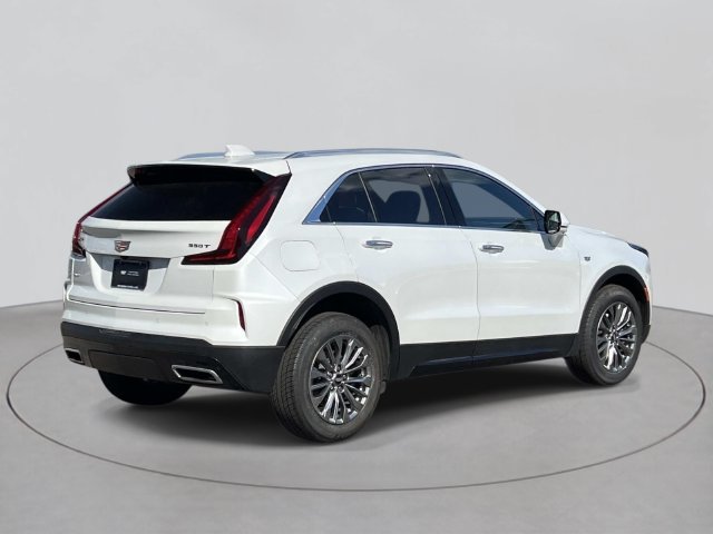 Certified 2025 Cadillac XT4 Premium Luxury AWD/4WD image 4