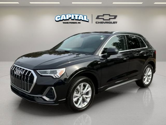 Used 2023 Audi Q3 2.0T Premium image 1