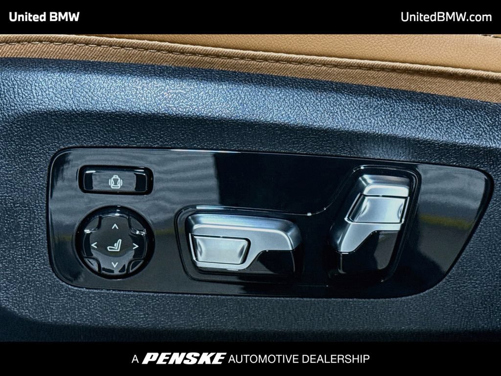 New 2027 BMW X7 xDrive40i w/ M Sport Package AWD/4WD image 4
