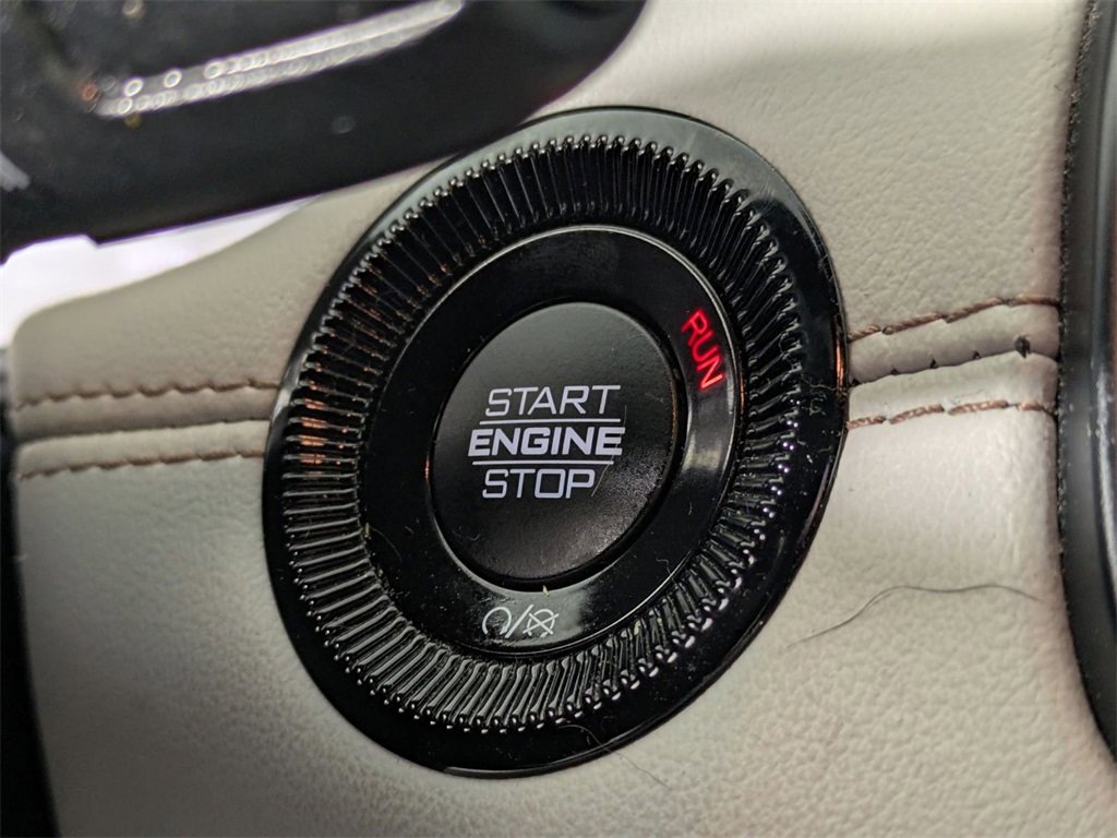 Certified 2023 Jeep Compass Limited image 21