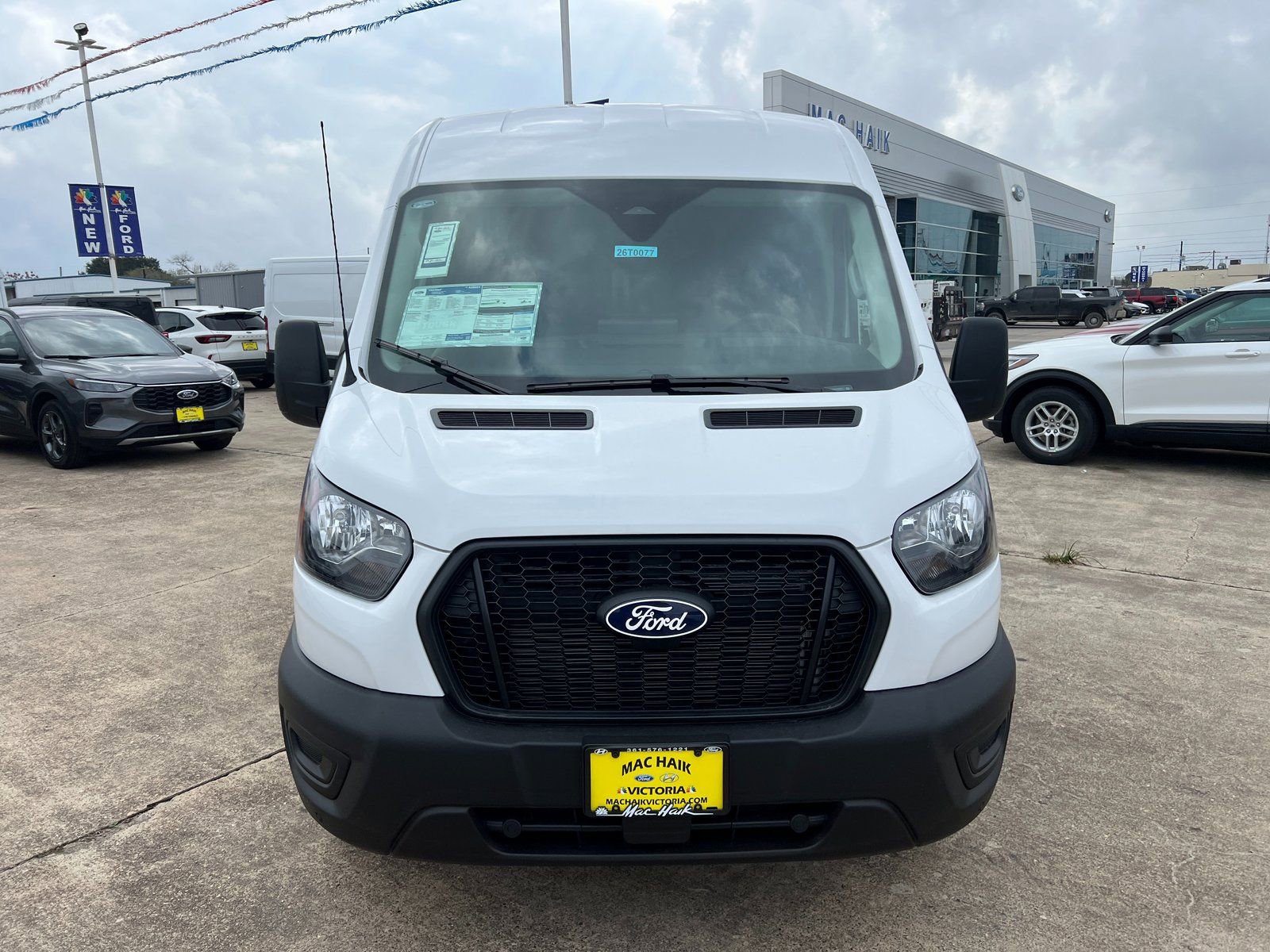 New 2026 Ford Transit 250 148 Medium Roof w/ Load Area Protection Package RWD image 8