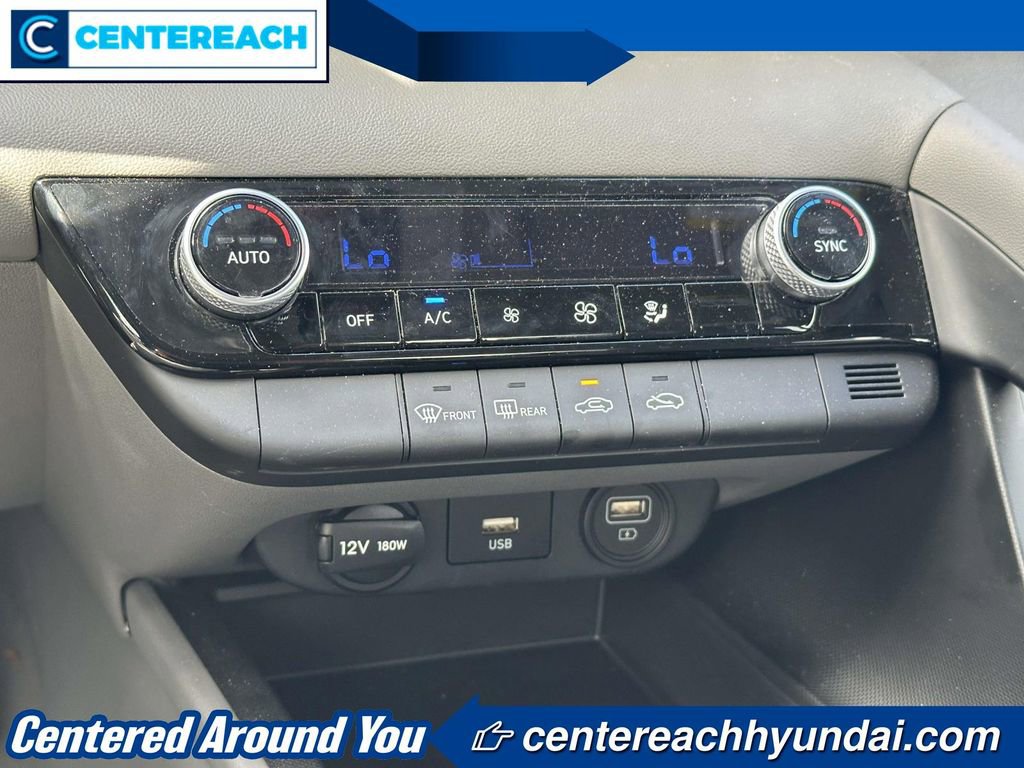 Used 2023 Hyundai Elantra SEL FWD image 24