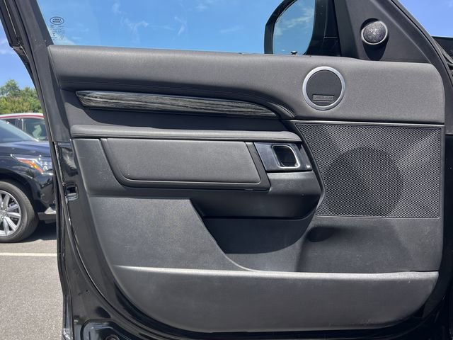 Used 2020 Land Rover Discovery HSE AWD/4WD image 10