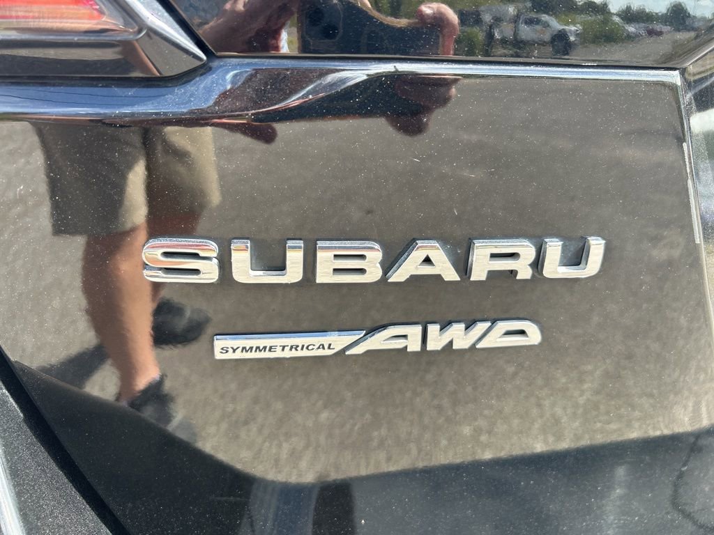 Used 2024 Subaru Outback Premium image 10