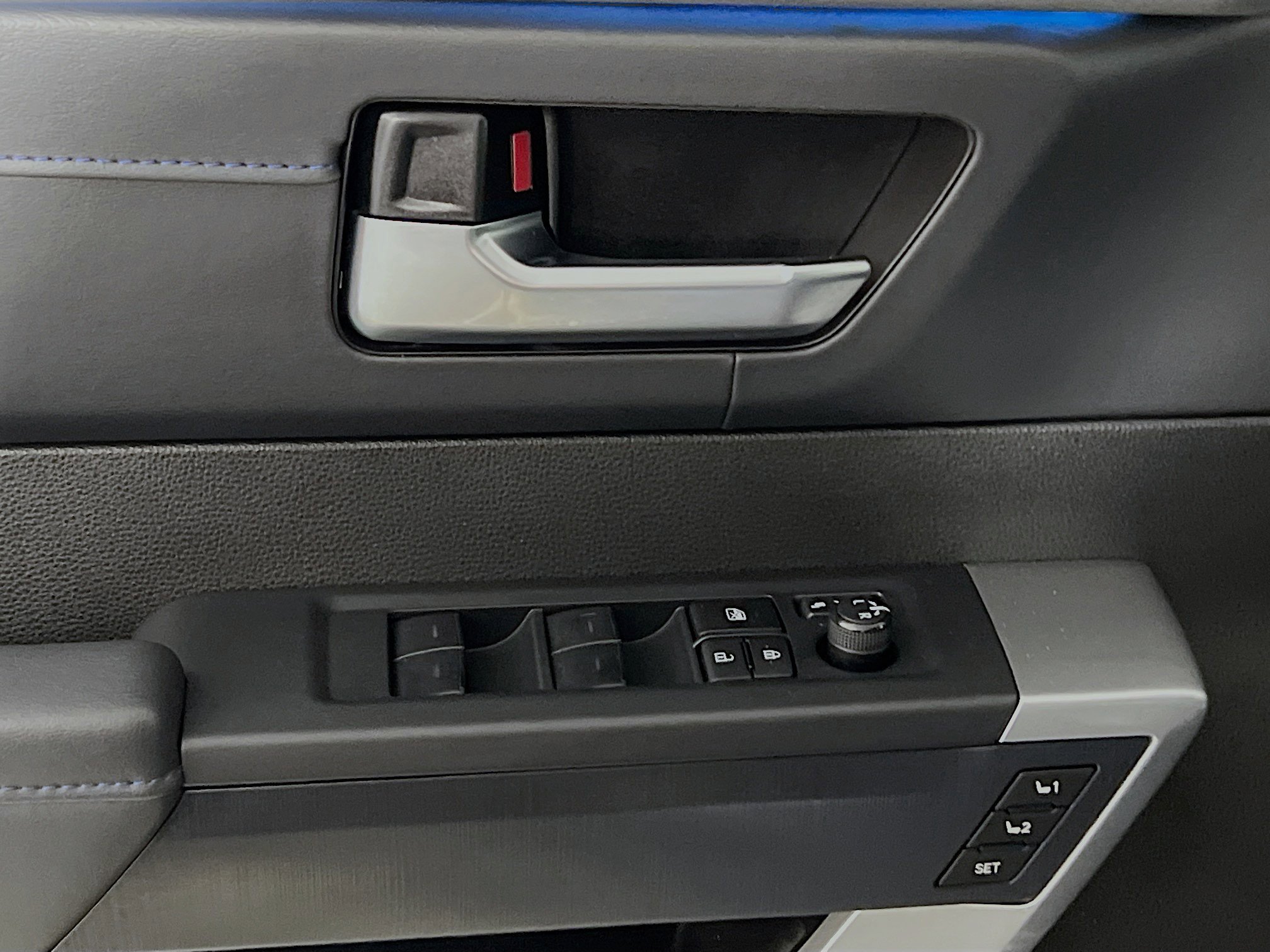 Used 2024 Toyota Tundra Platinum image 16