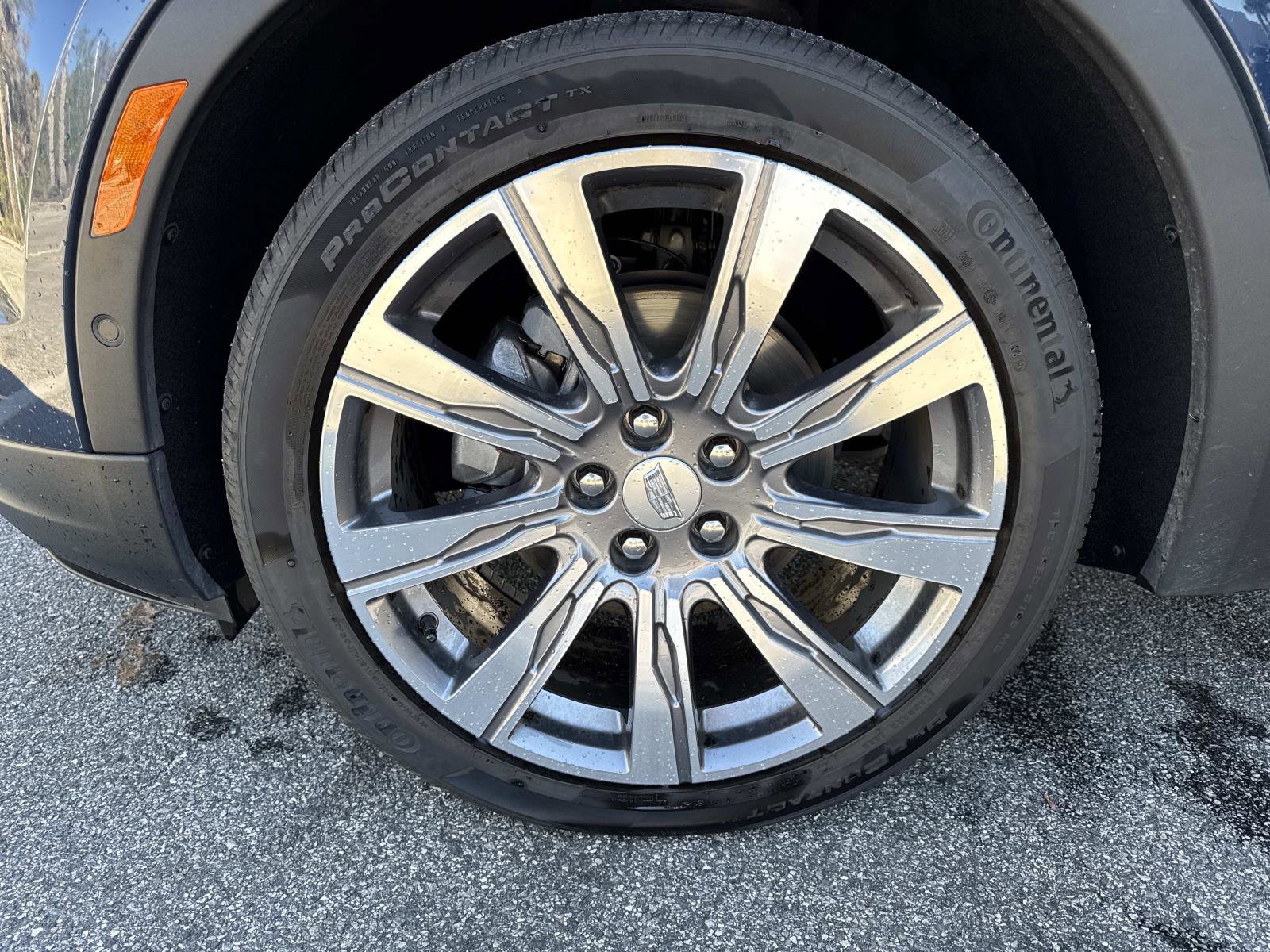 Used 2019 Cadillac XT4 Premium Luxury w/ Technology Package image 34