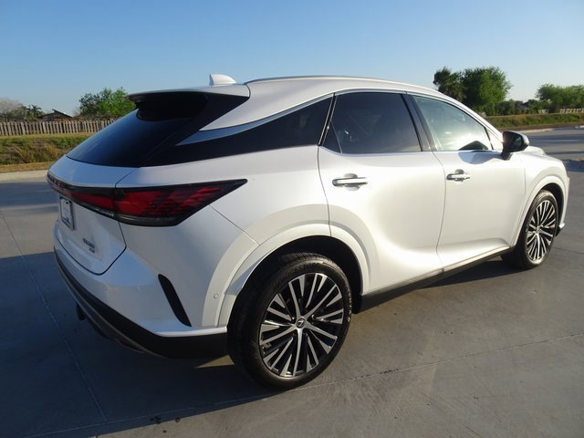 Used 2024 Lexus RX 350 Premium Plus w/ Convenience Package image 4