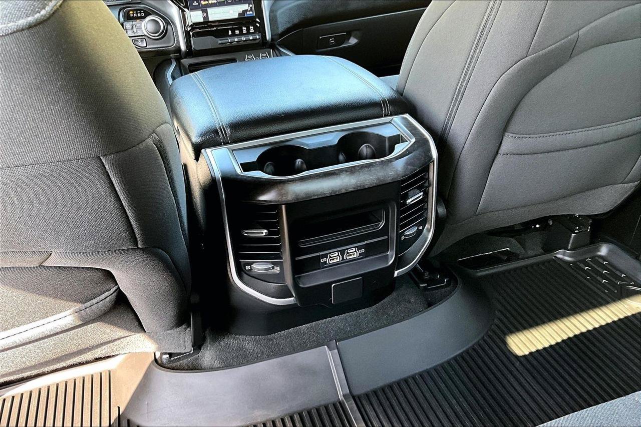 Used 2023 RAM 1500 Big Horn AWD/4WD image 11