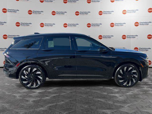 New 2026 Lincoln Nautilus Reserve w/ Jet Appearance Package image 6