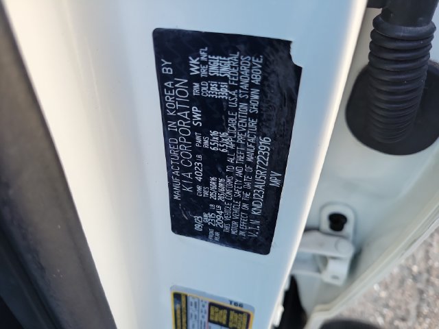 Used 2024 Kia Soul LX w/ LX Technology Package FWD image 21
