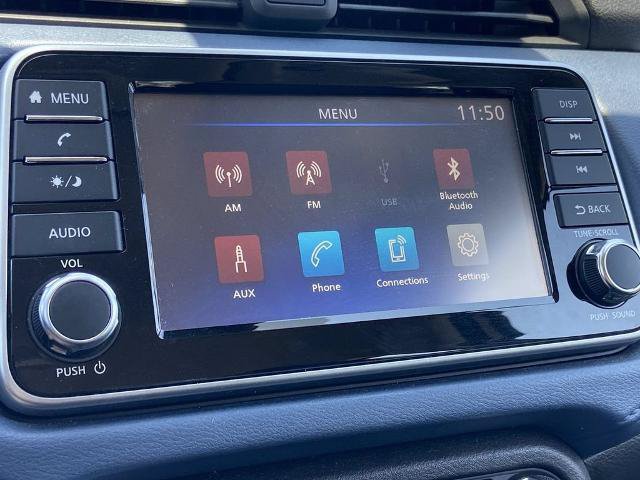 Used 2025 Nissan Versa SV FWD image 9