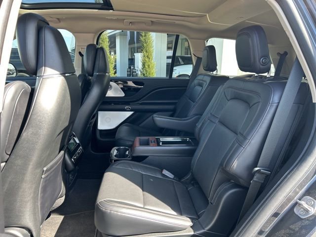 Used 2020 Lincoln Aviator Grand Touring w/ Equipment Group 302A image 24