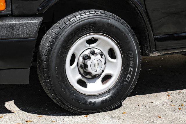 Used 2021 Chevrolet Express 2500 w/ Driver Convenience Package image 49