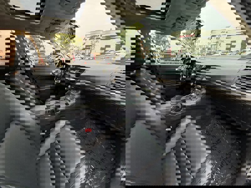 Used 2015 Lexus CT 200h image 63