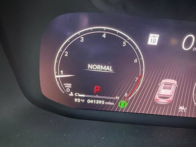 Used 2022 Acura MDX w/ Technology Package AWD/4WD image 16