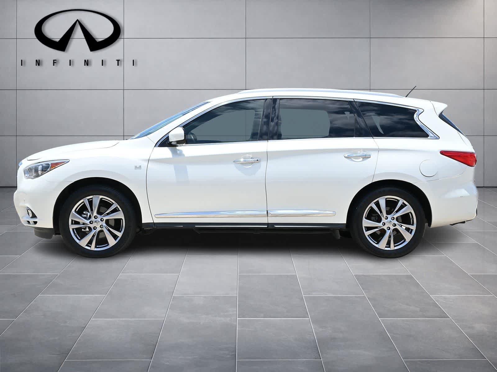 Used 2015 INFINITI QX60 FWD w/ Deluxe Touring Package image 4