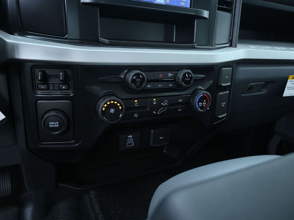 New 2026 Ford F450 XL RWD image 14