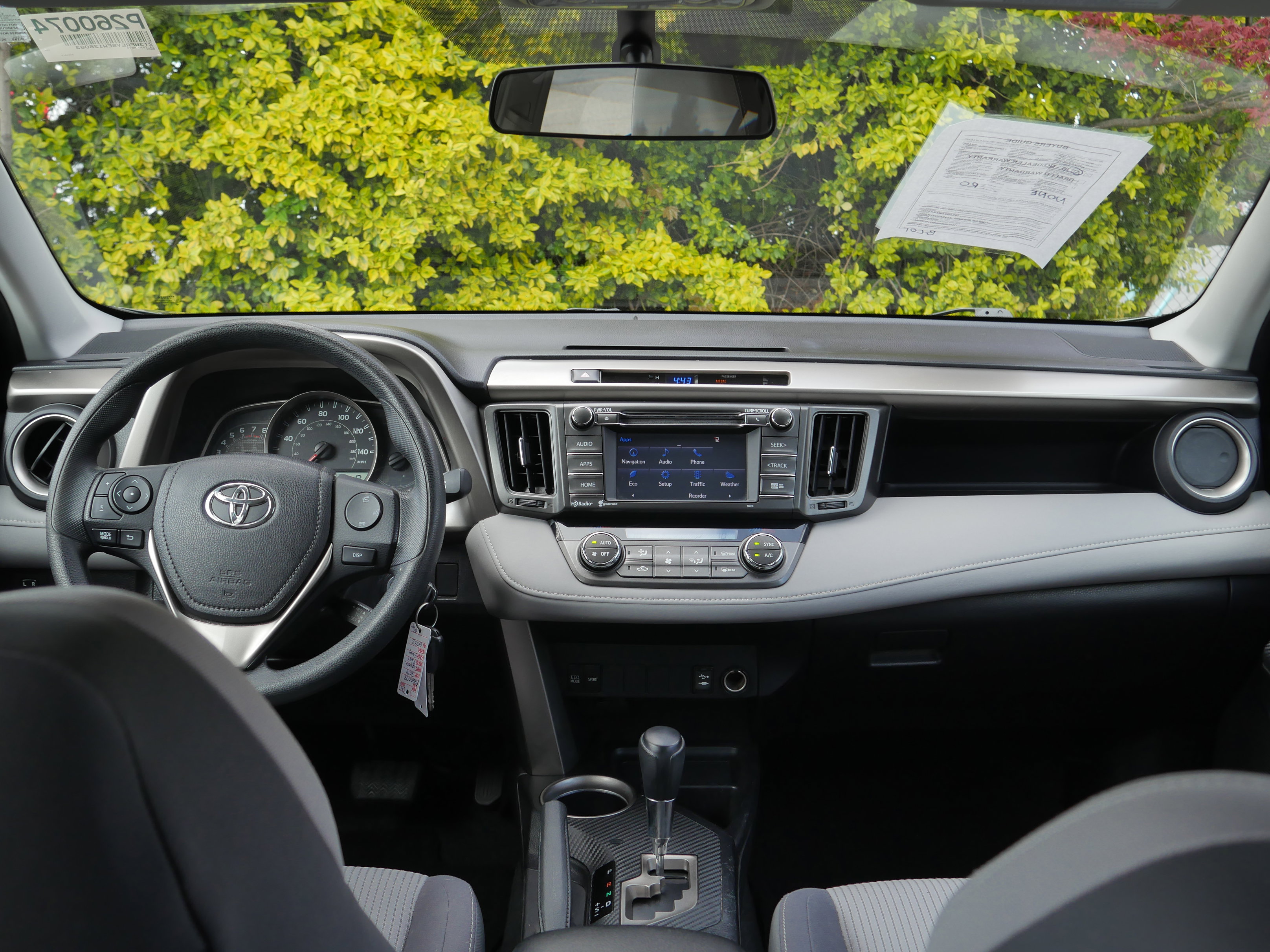 Used 2014 Toyota RAV4 XLE FWD image 10