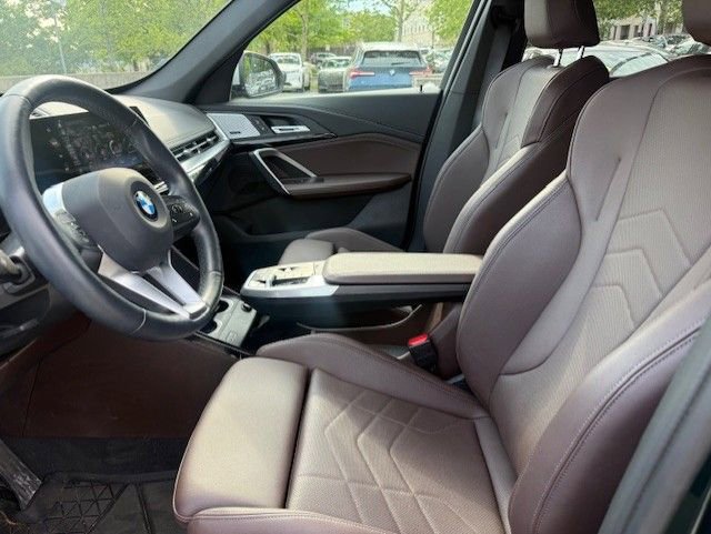Certified 2023 BMW X1 xDrive28i w/ Premium Package AWD/4WD image 3