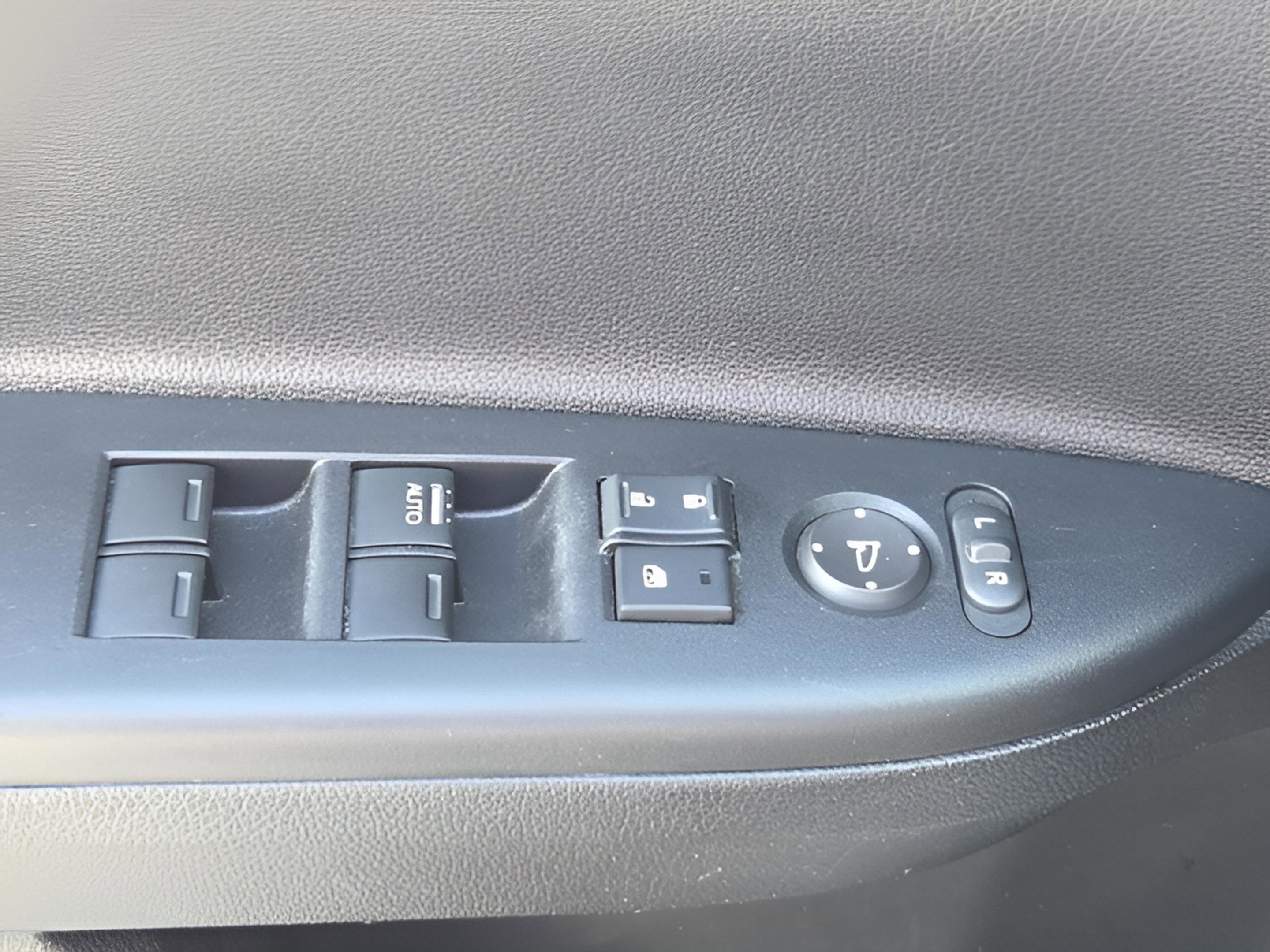 Used 2017 Honda Accord Sport Special Edition image 31