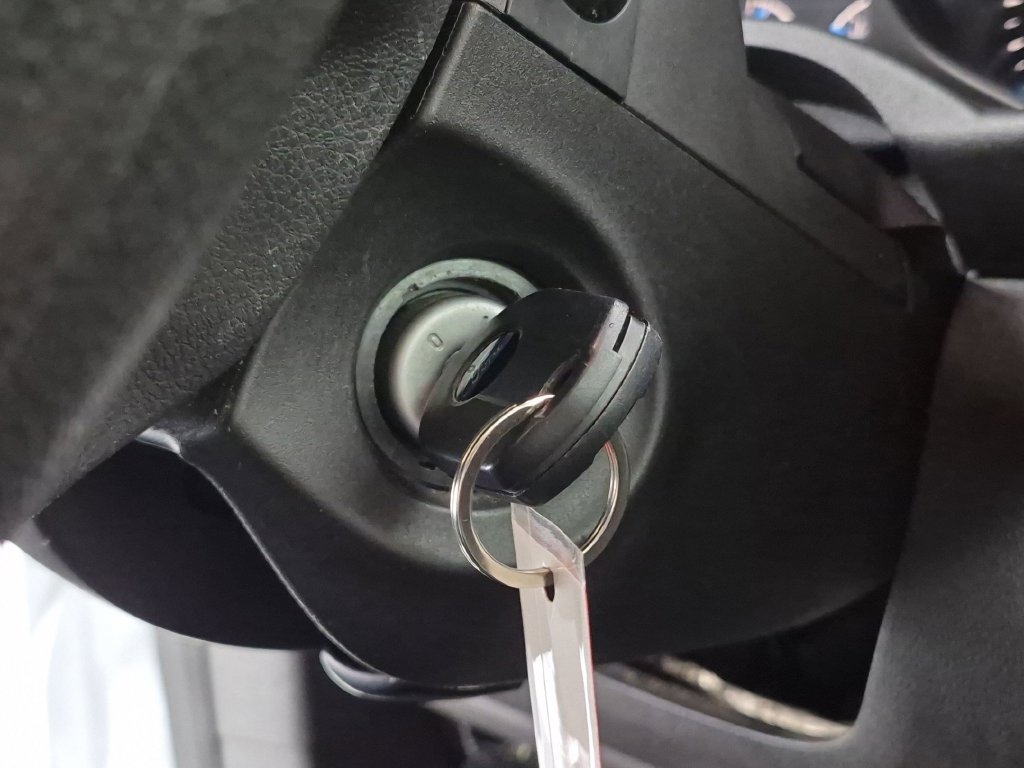 Used 2016 Ford Transit Connect XL FWD image 26