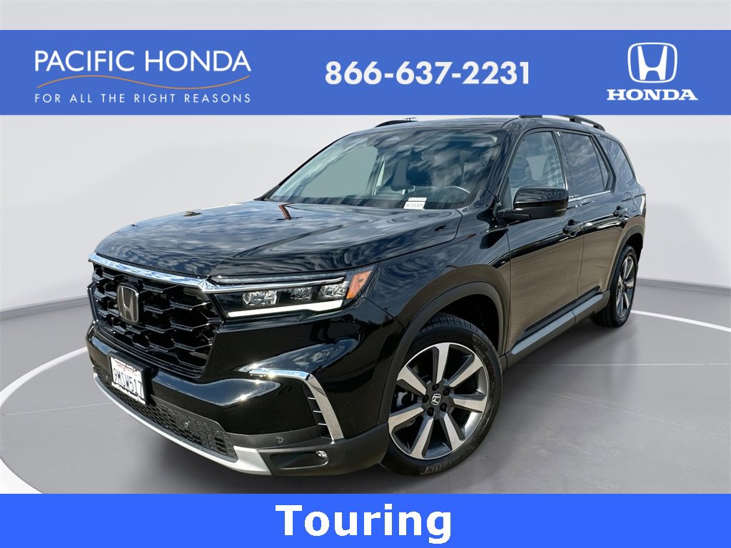 Used 2025 Honda Pilot Touring