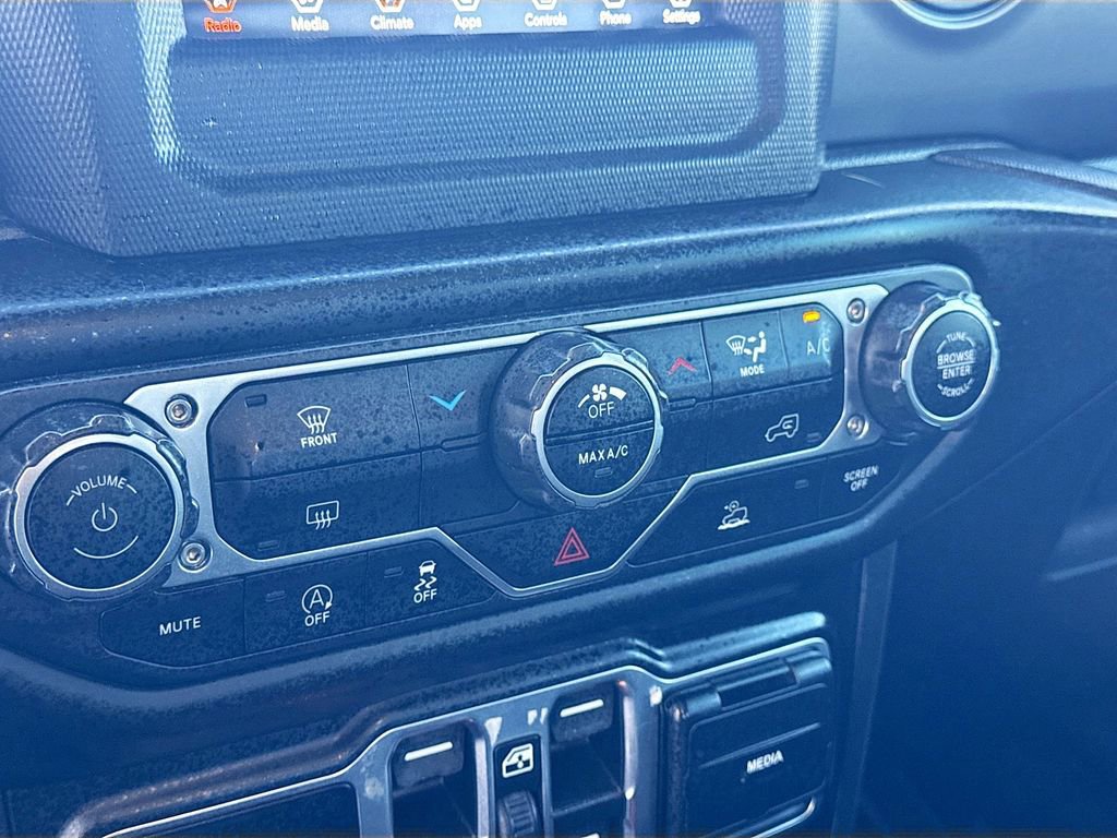 Used 2023 Jeep Gladiator Sport AWD/4WD image 15