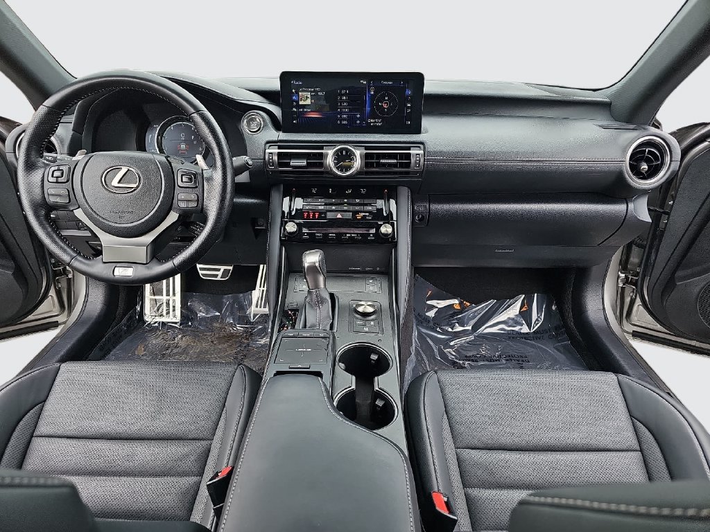 Used 2021 Lexus IS 350 F Sport w/ Navigation Package RWD image 10