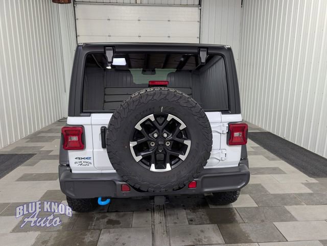 Used 2025 Jeep Wrangler Unlimited Rubicon 4xe w/ Safety Group AWD/4WD image 3
