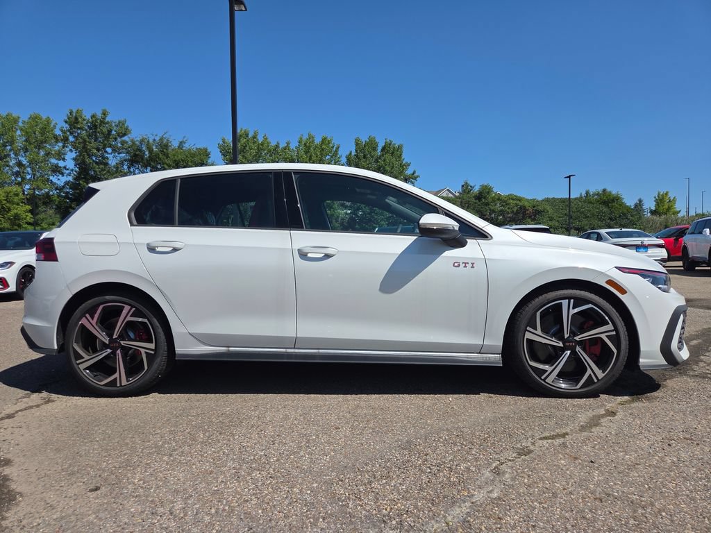 New 2026 Volkswagen GTI SE FWD image 12