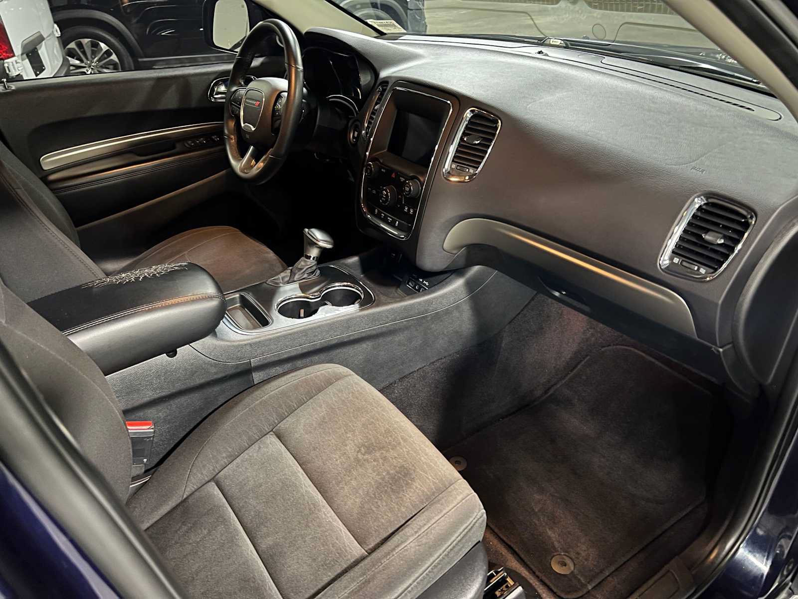 Used 2018 Dodge Durango SXT w/ 3rd Row Seating Group AWD/4WD image 11