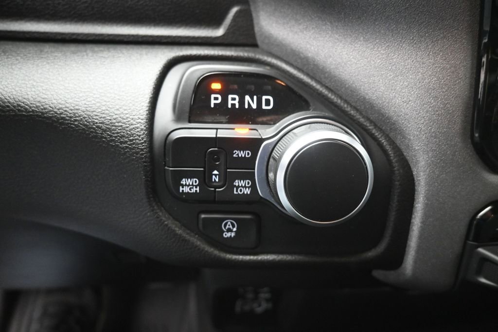 Used 2025 RAM 1500 Tradesman w/ Night Edition AWD/4WD image 9