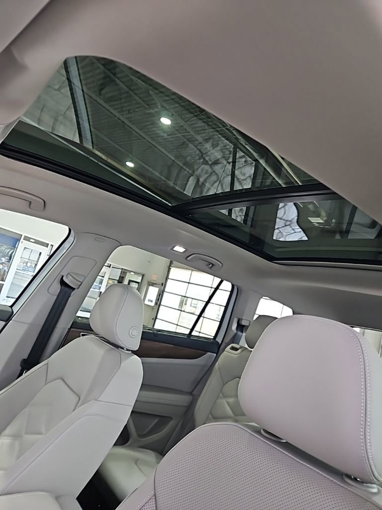 New 2026 Volkswagen Atlas SE image 32