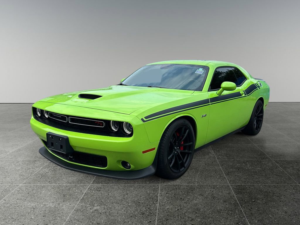 Used 2023 Dodge Challenger R/T w/ Plus Package image 3