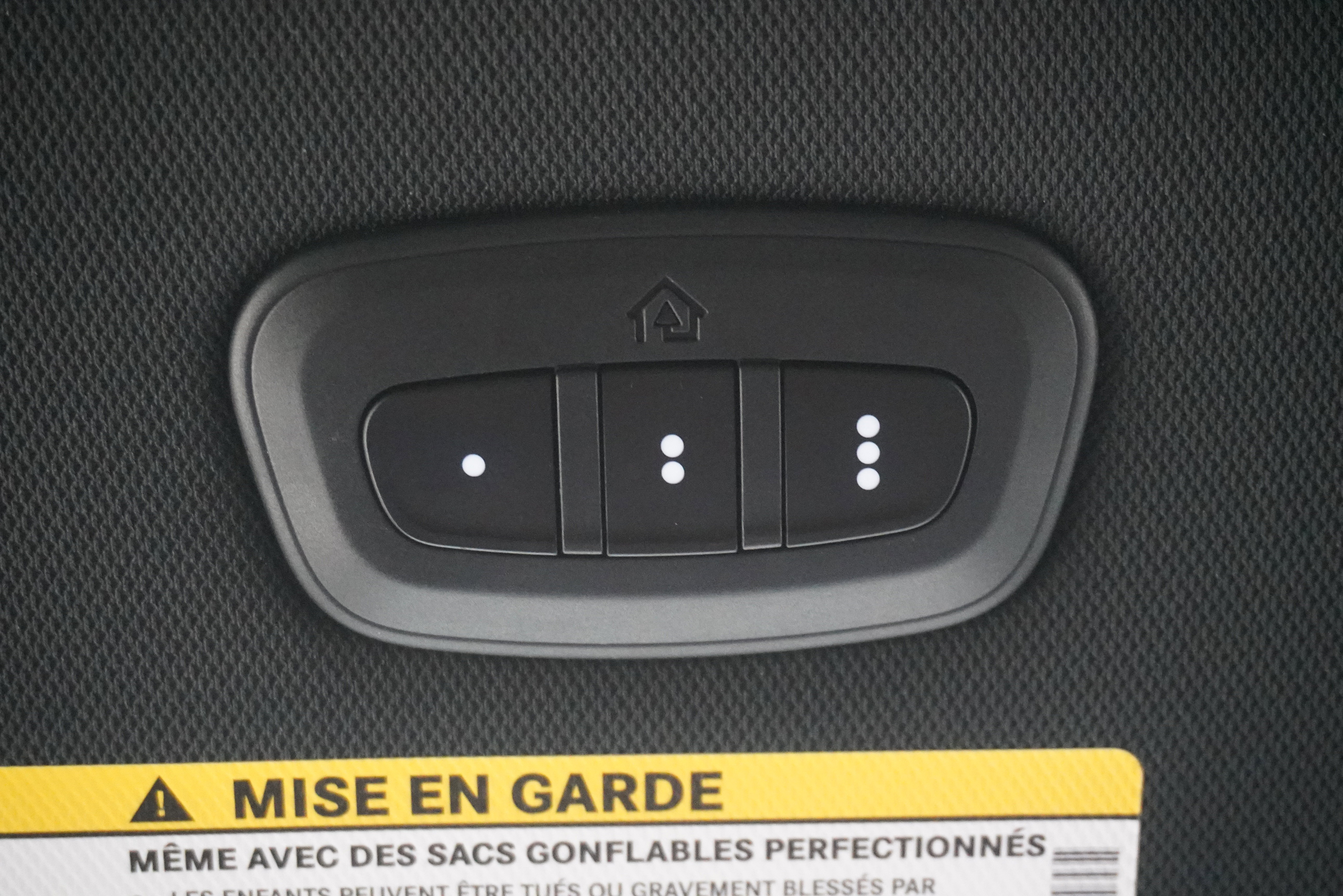 Used 2020 Chrysler Pacifica Touring-L Plus image 25