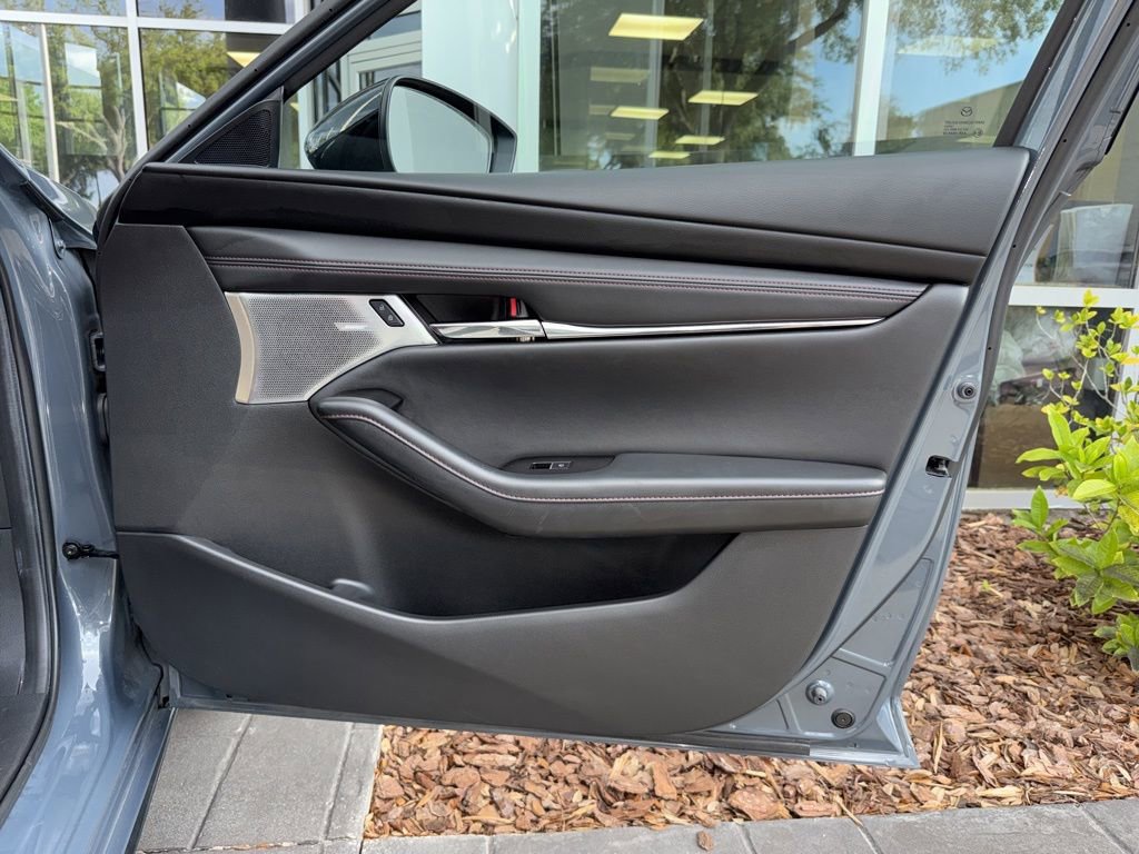 Used 2022 MAZDA MAZDA3 s FWD image 22