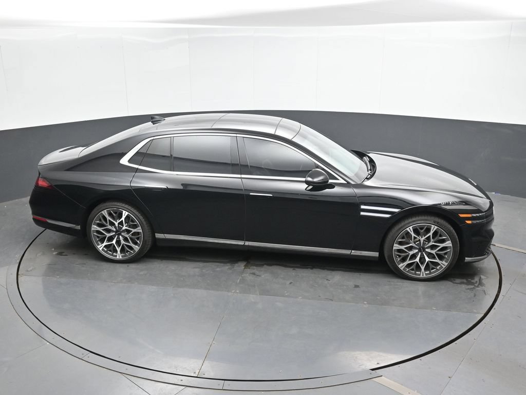 Used 2023 Genesis G90 3.5T AWD/4WD image 33