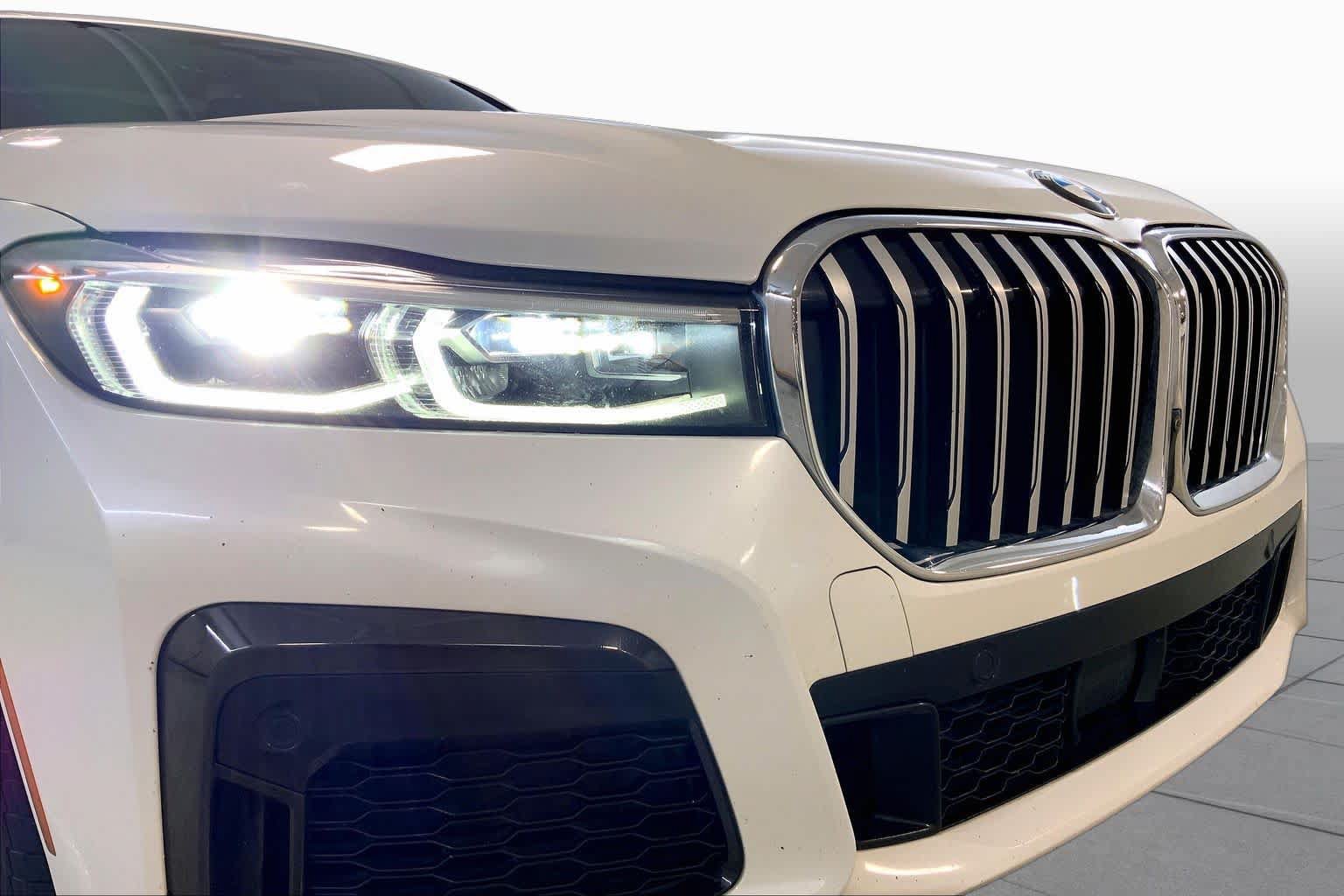 Used 2022 BMW 750i xDrive w/ Luxury Rear Seating Package AWD/4WD image 32