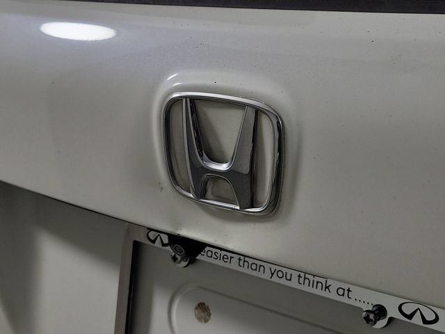 Used 2019 Honda Pilot Touring image 6