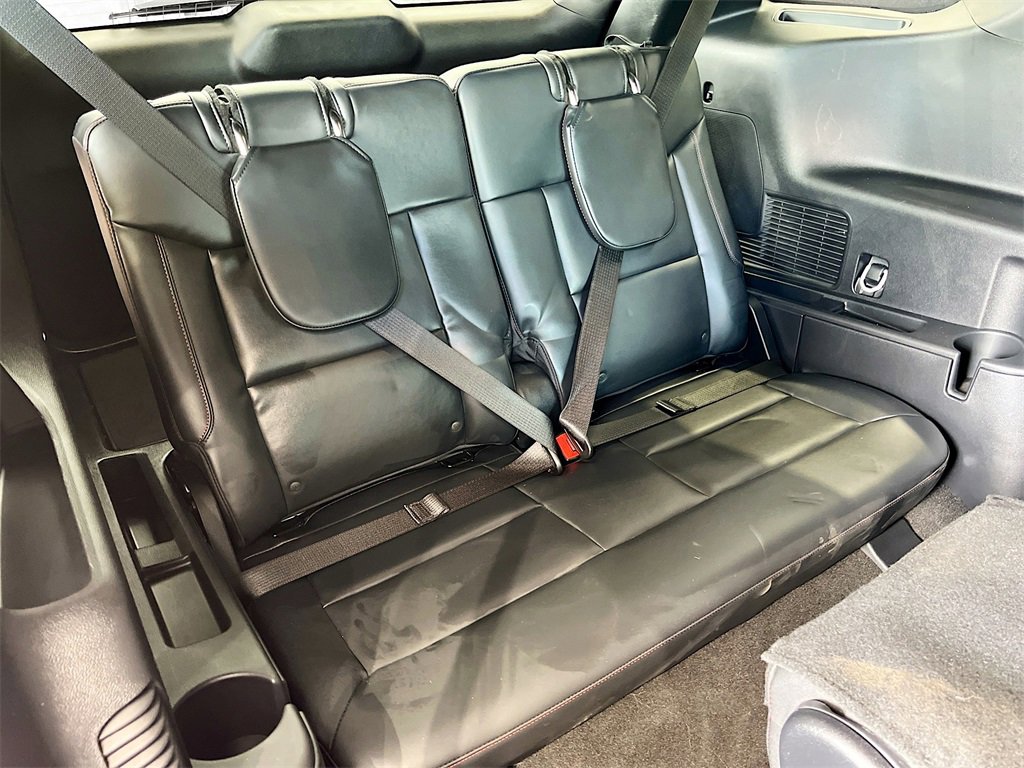 Used 2025 Ford Explorer ST-Line w/ Premium Package image 27