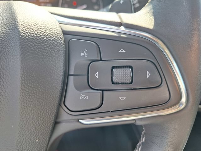 Used 2023 Buick Envision Avenir AWD/4WD image 22