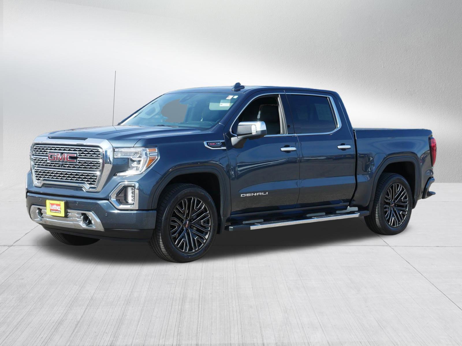 Used 2020 GMC Sierra 1500 Denali w/ Denali Premium Package image 3
