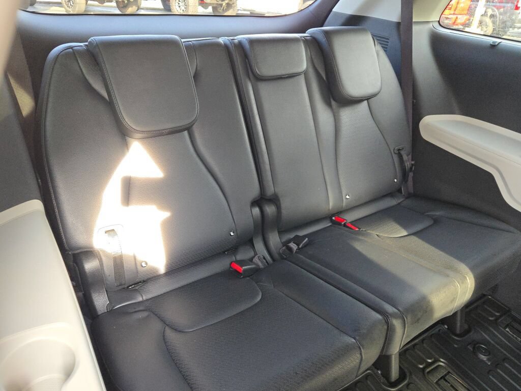 Used 2022 Kia Carnival SX Prestige FWD image 11