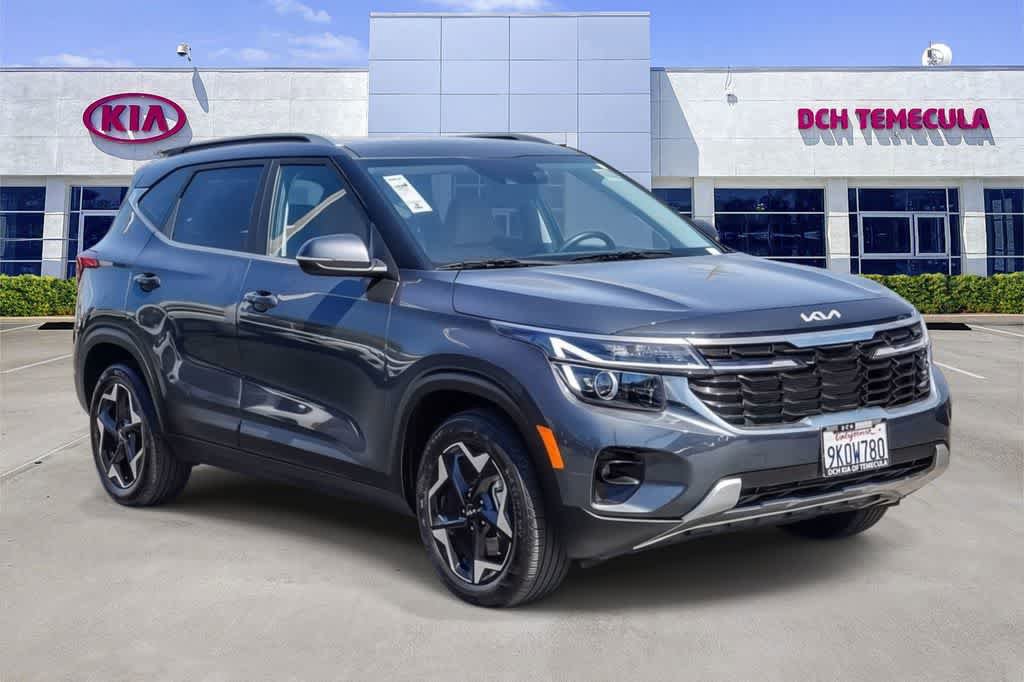 Certified 2024 Kia Seltos EX AWD/4WD image 3