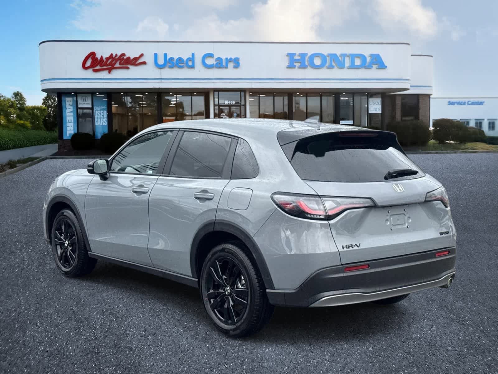 Used 2026 Honda HR-V Sport image 3