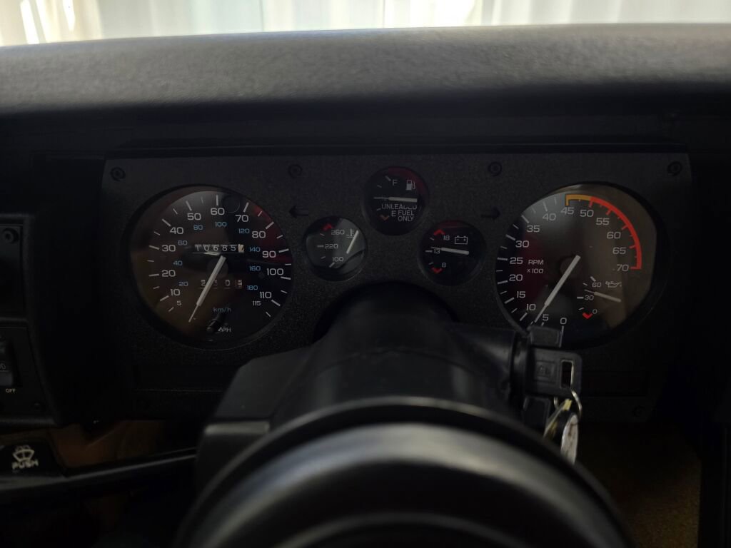 Used 1988 Chevrolet Camaro IROC-Z image 58