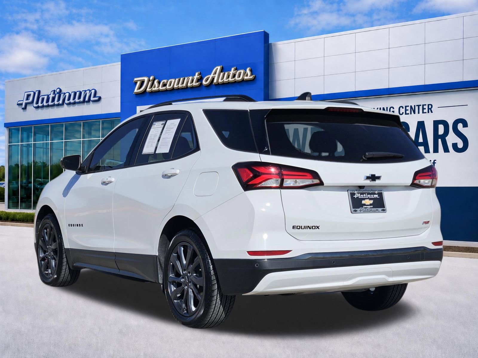 Certified 2022 Chevrolet Equinox RS FWD image 4