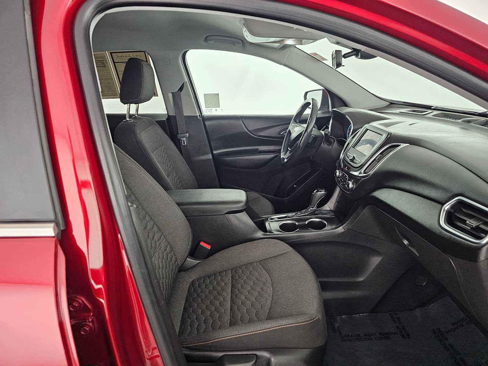 Used 2021 Chevrolet Equinox LT image 10