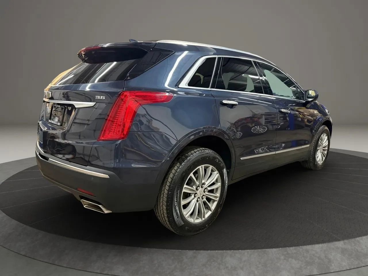Used 2019 Cadillac XT5 Luxury image 8