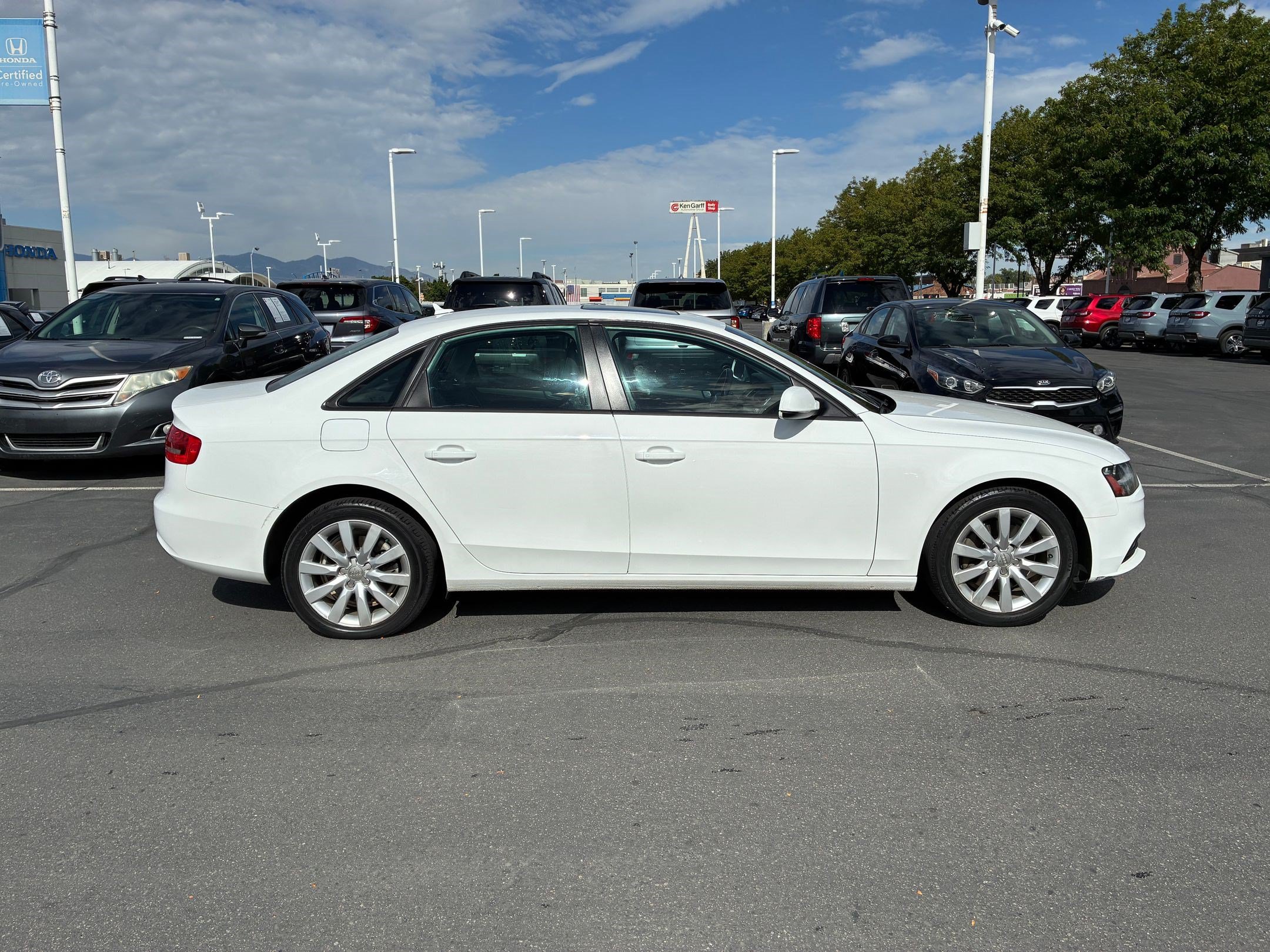 Used 2014 Audi A4 2.0T Premium FWD image 2